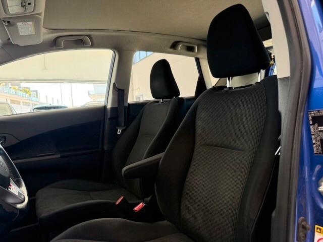 Toyota Verso-S 1.3 CVT Active 2011