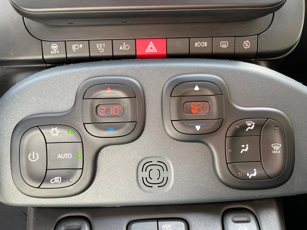 Fiat Panda Cross 1.0 FireFly S&S Hybrid