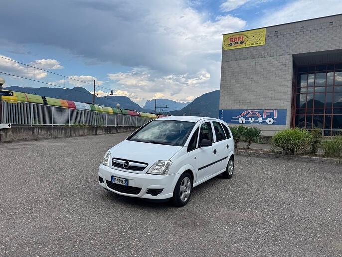 Opel Meriva serie 1.4 Benz 66 KW Cosmo