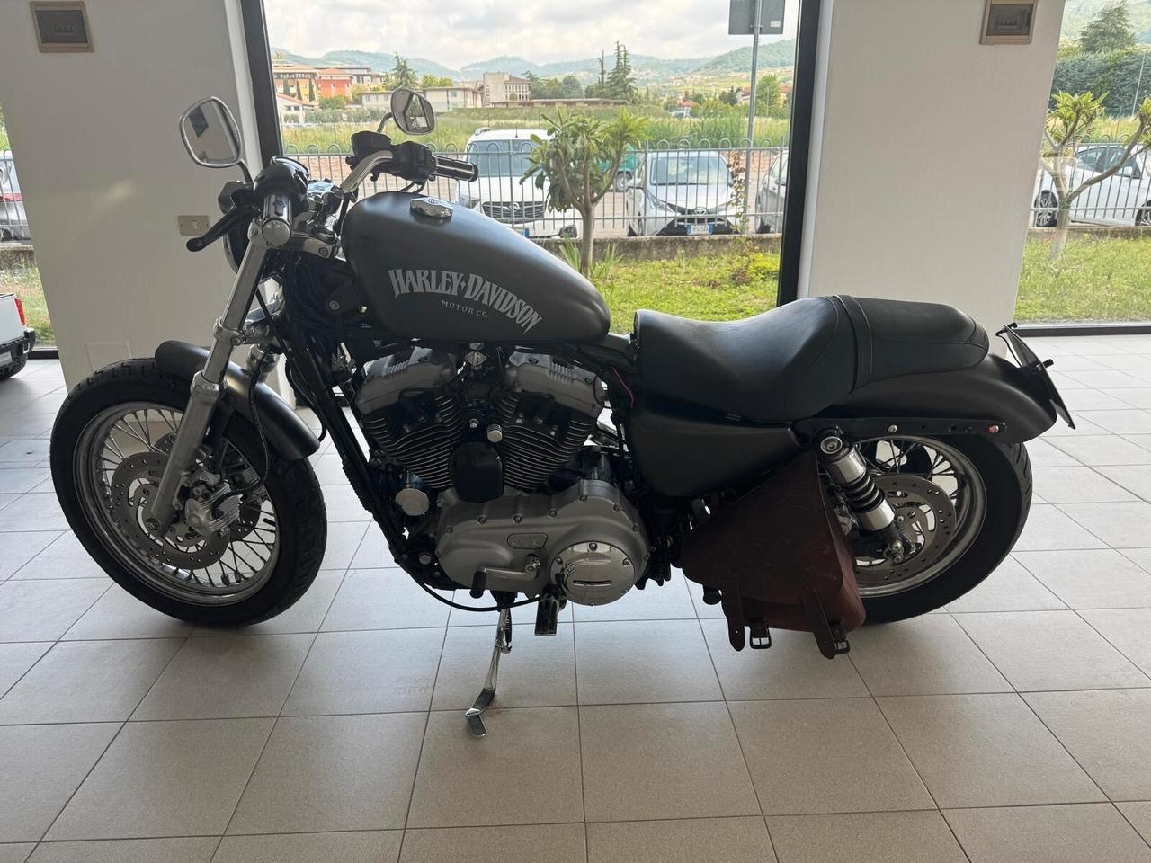 Harley-davidson 1200 Sportster HARLEY-DAVIDSON SPORTSTER 1200 XL R