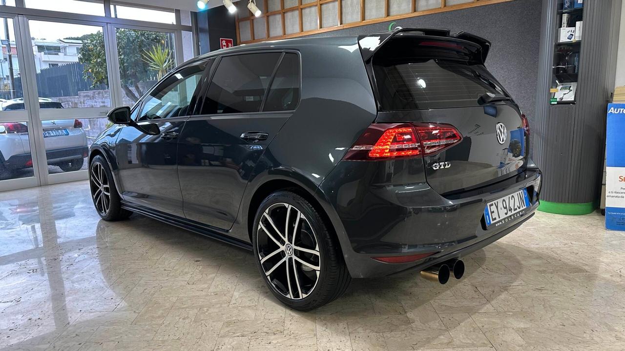 Volkswagen Golf GTD 2.0 TDI 5p. BlueMotion Technology