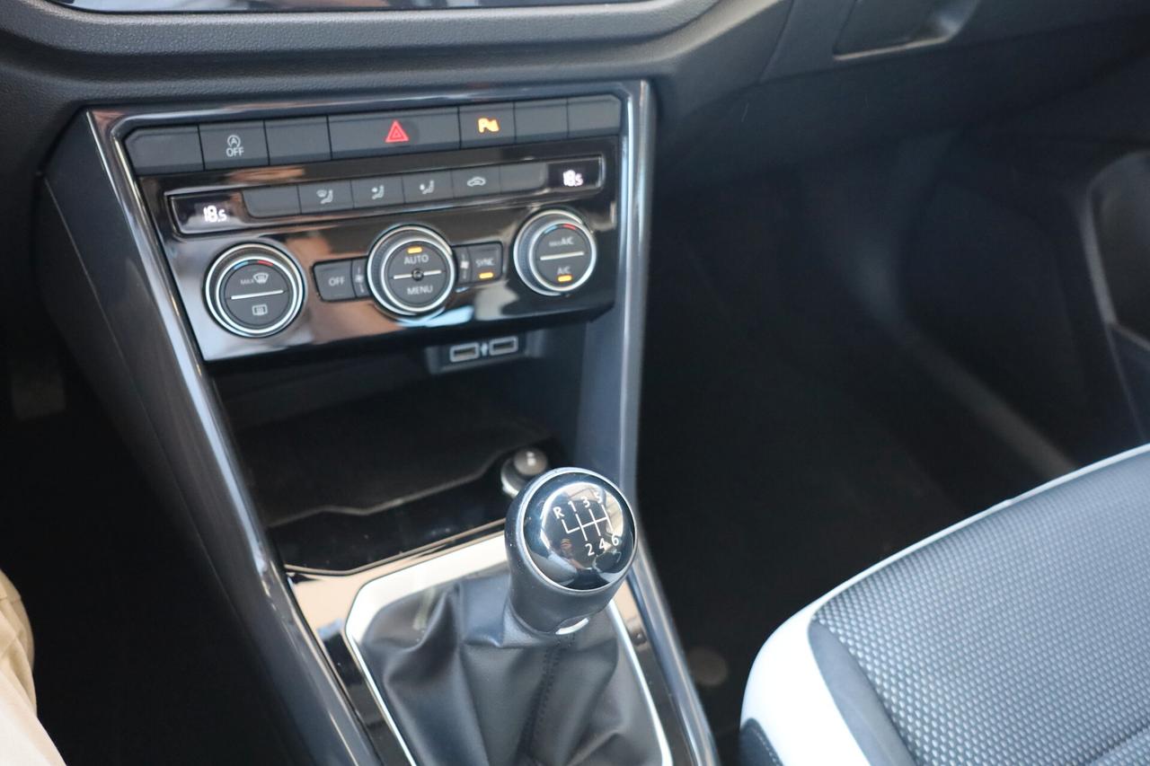 VOLKSWAGEN T-ROC 1.5 TSI ACT ADVANCED BlueMotion Technology