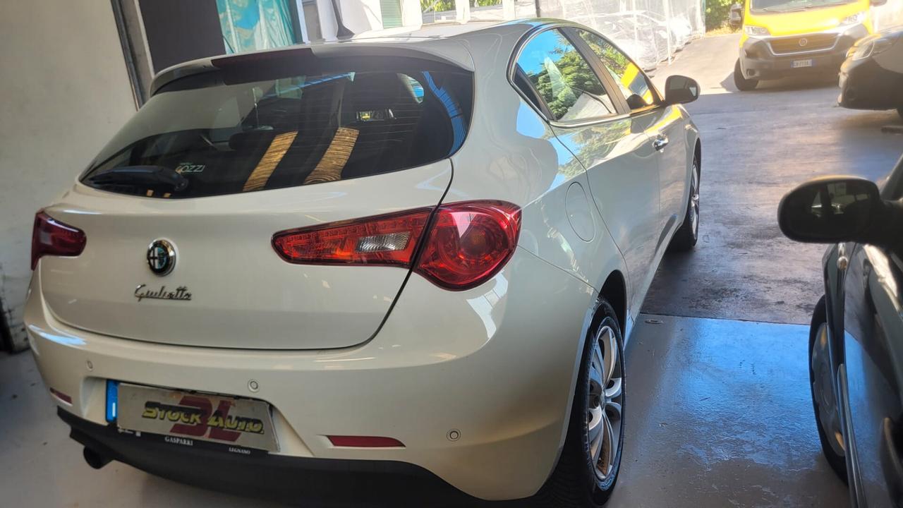 Alfa Romeo Giulietta 1.4 Turbo 120 CV
