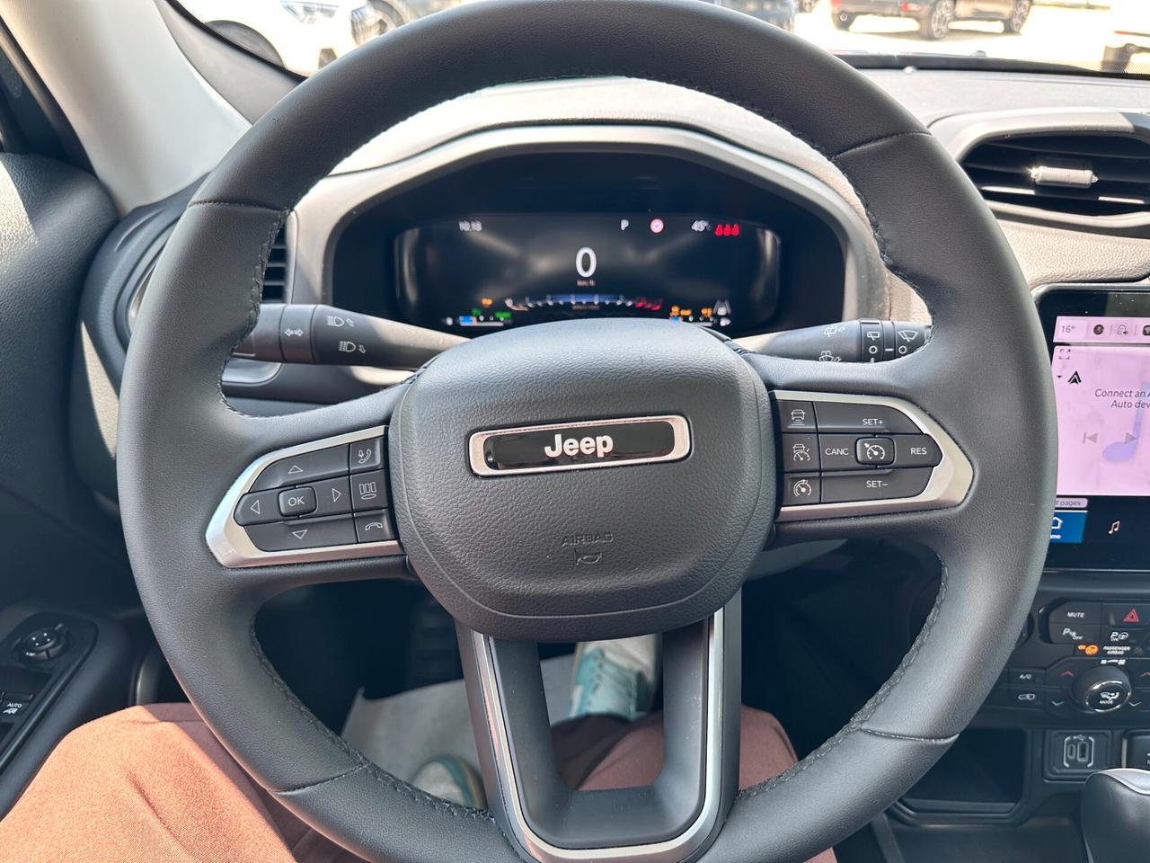 Jeep Renegade 1.5 Turbo T4 MHEV Summit