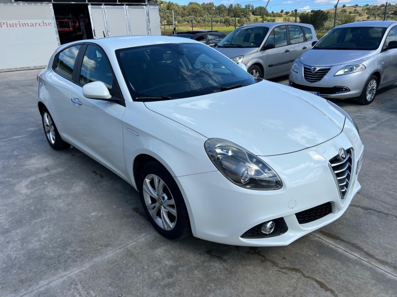 Alfa Romeo Giulietta 1.6 JTDm-2 105 CV Distinctive