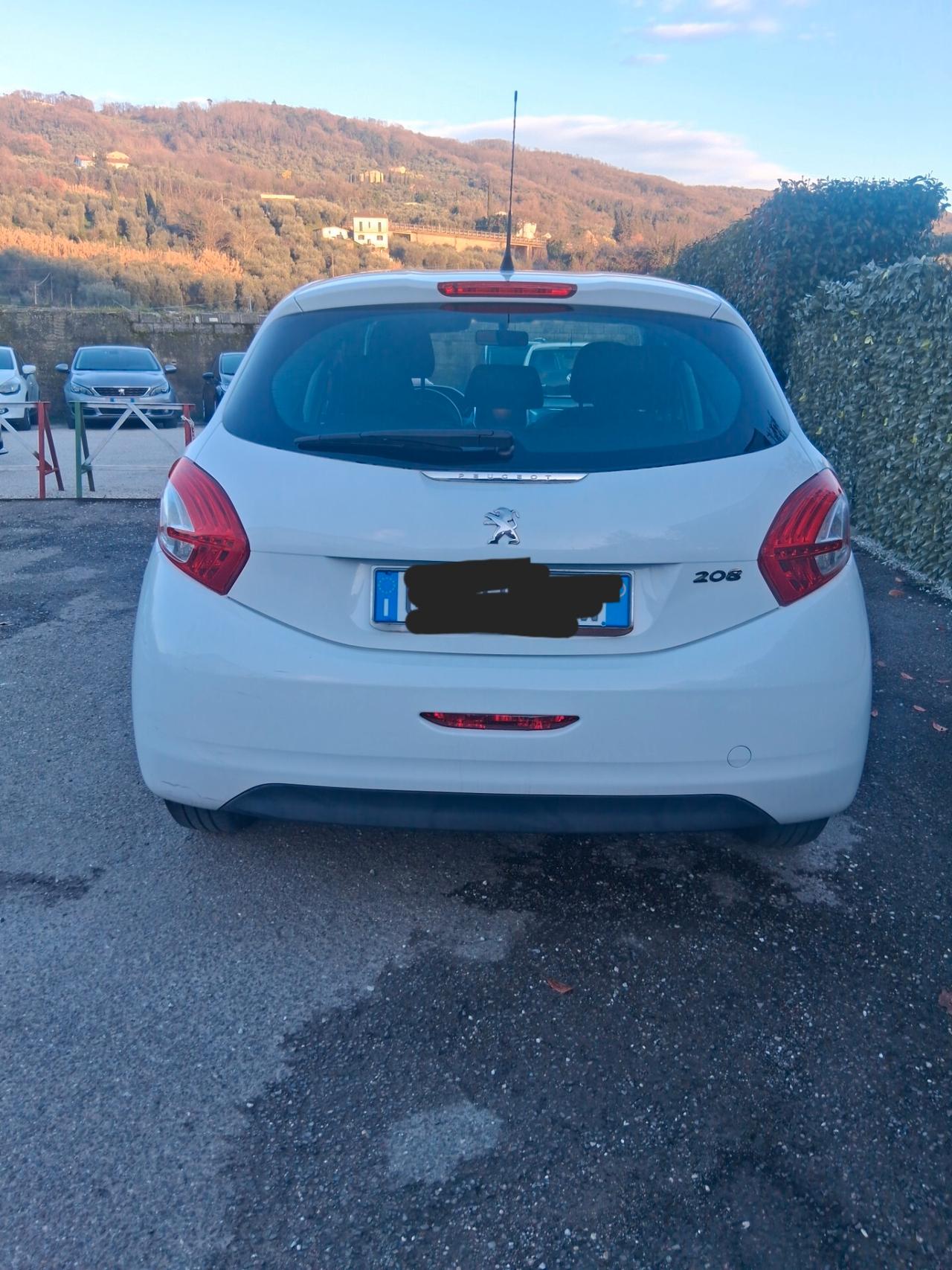 Peugeot 208 1.2 VTi 82 CV 5 porte Allure