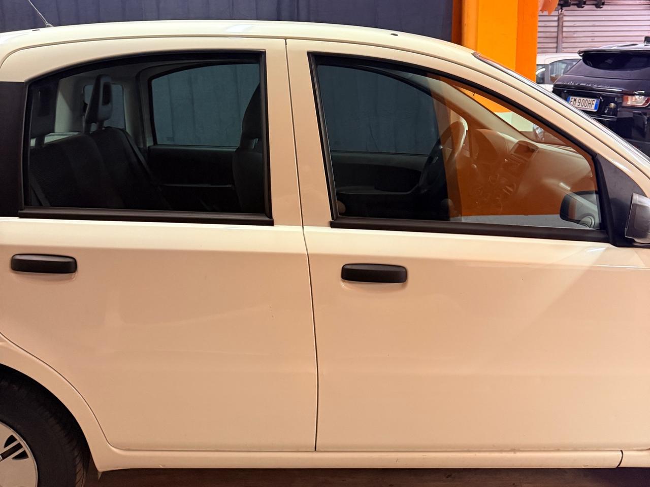 BELLISSIMA FIAT PANDA CON 113.991 KM
