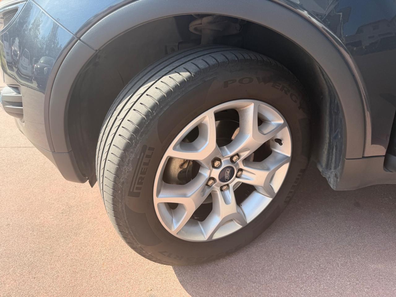 Ford Kuga Kuga+ 2.0 TDCi 140 CV 2WD DPF