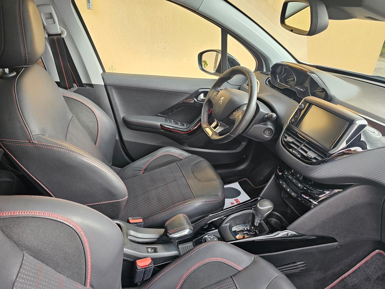 Peugeot 2008 PureTech Turbo 110 S&S GT Line