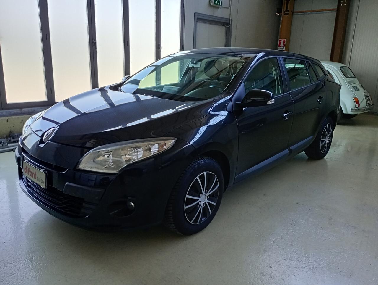 Renault Megane Mégane 1.5 dCi 90CV SporTour Confort
