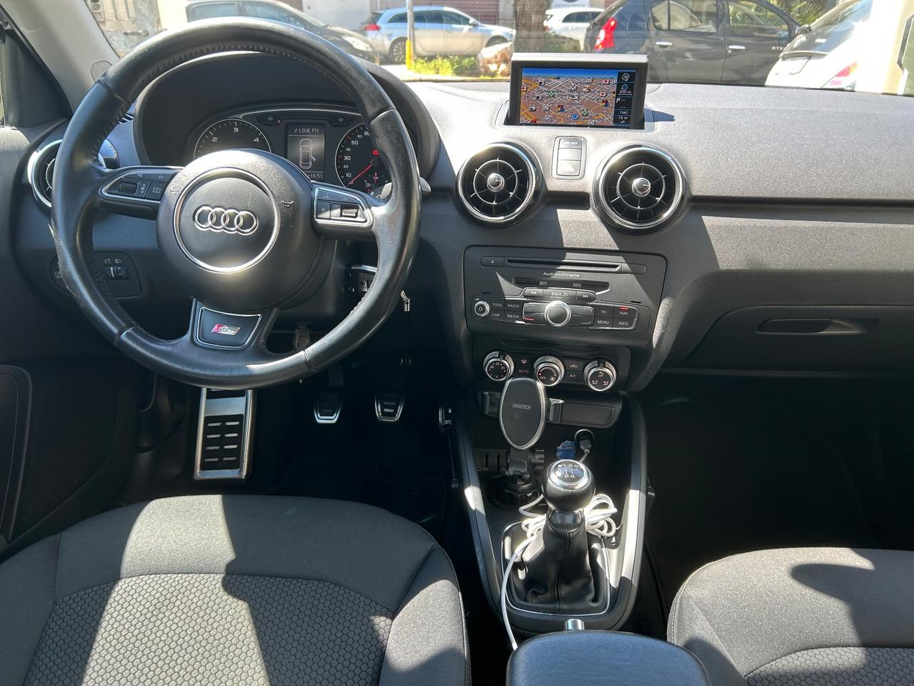 Audi A1 1.6 TDI S line edition