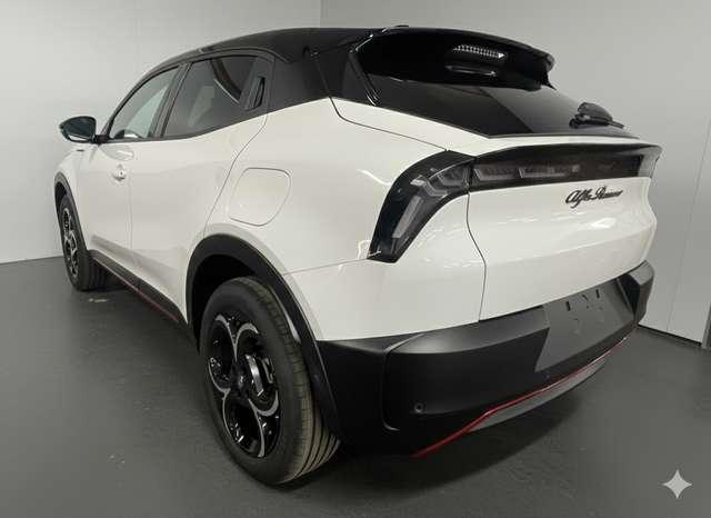 Alfa Romeo Junior 1.2 Hybrid 145cv Speciale + Sabelt + Led Matrix