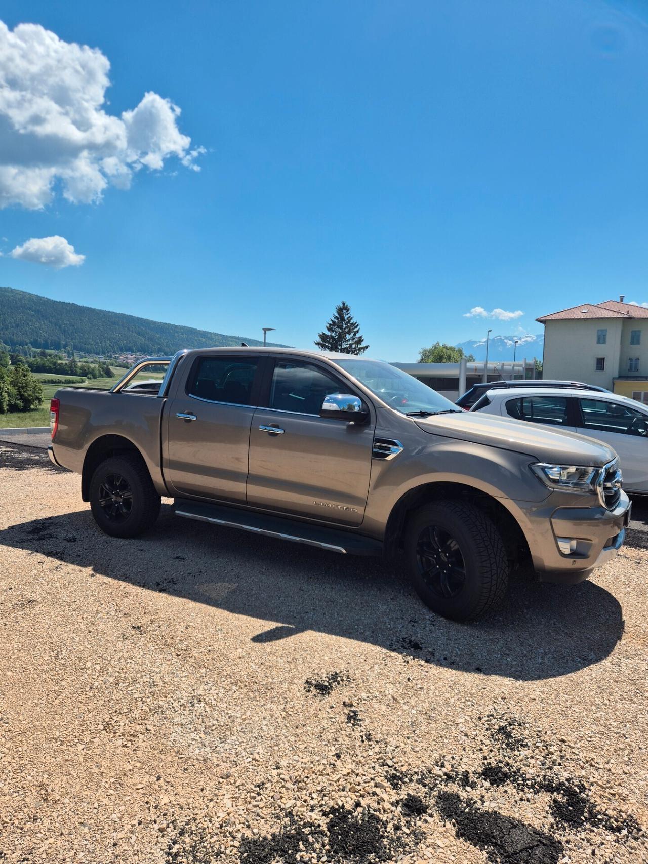 Ford Ranger 2.0 TDCi aut. DC Limited 5 posti