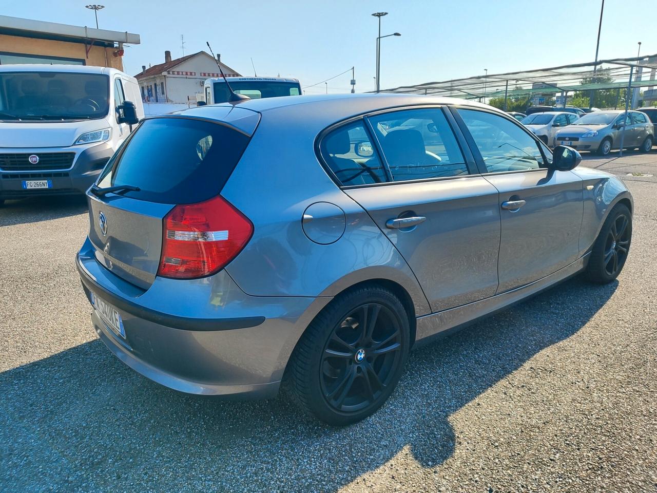 Bmw 116 116i cat 5 porte Attiva