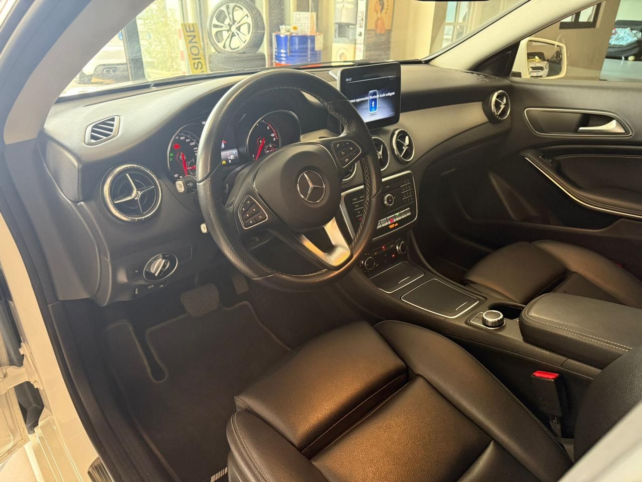 Mercedes-benz CLA 200 d Automatic 4Matic Premium
