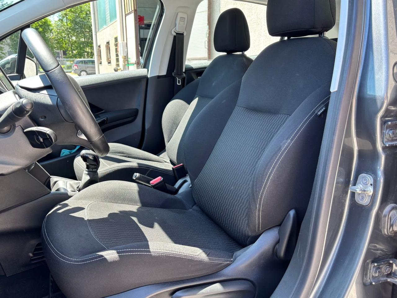 Peugeot 208 BlueHDi 75 5 porte Allure