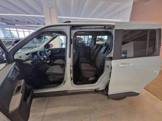 FORD Tourneo Courier 1.0 EcoBoost Titanium