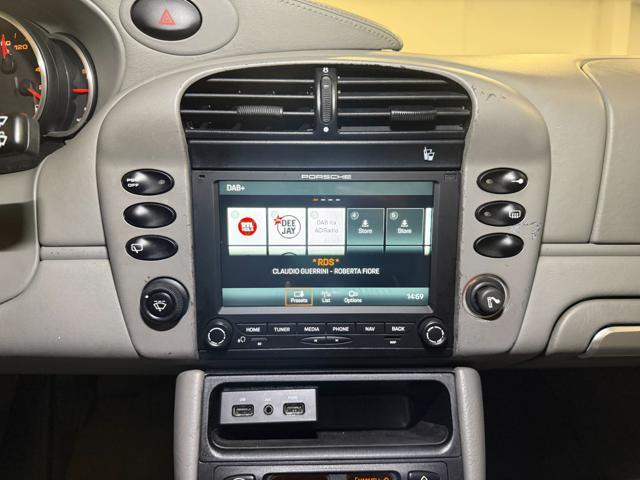 PORSCHE 911 996 Carrera 4 Coupé / TETTO / SEDILI RISCALDATI