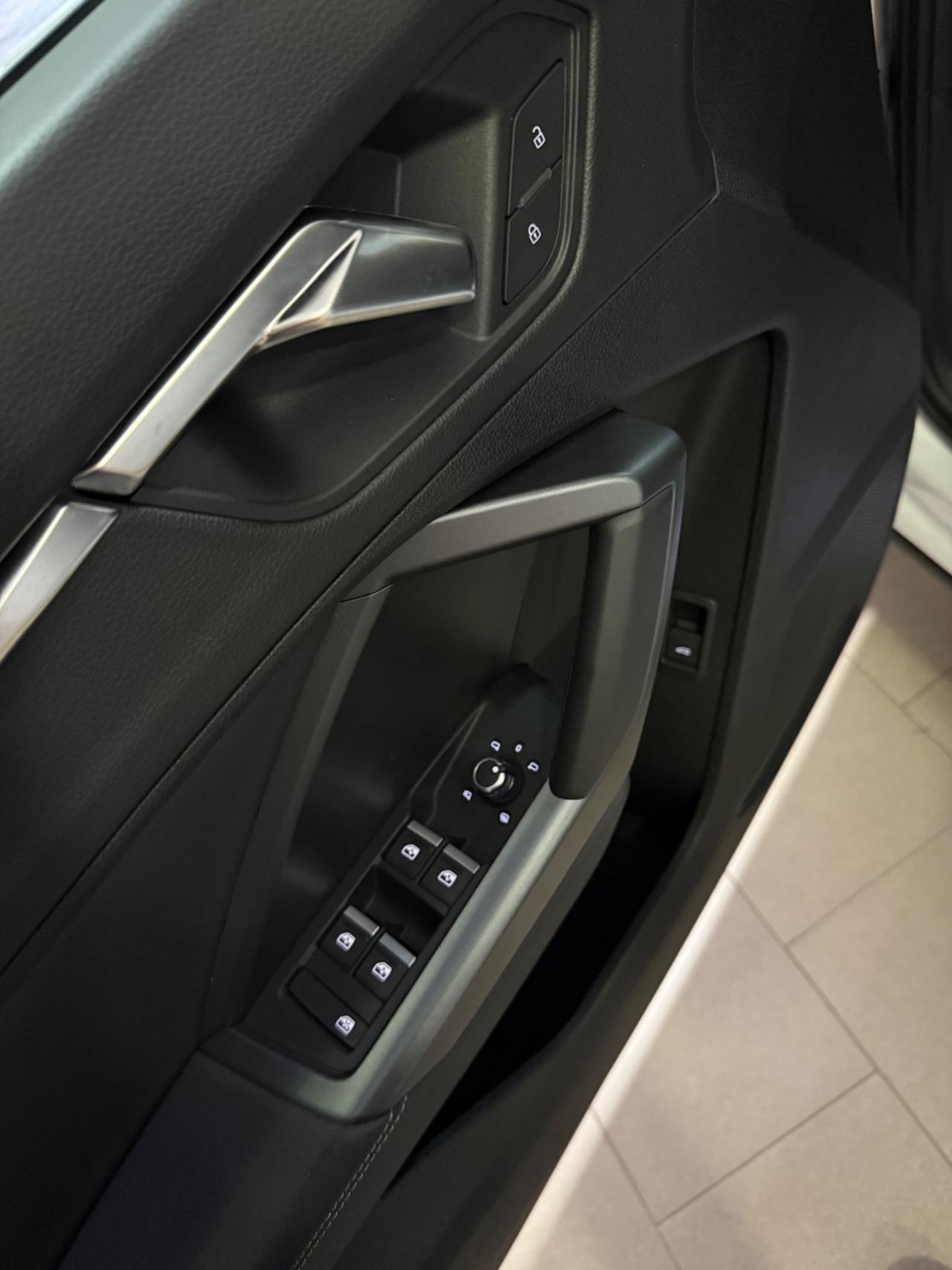 Audi Q3 SPB 35 TDI S tronic line edition iva