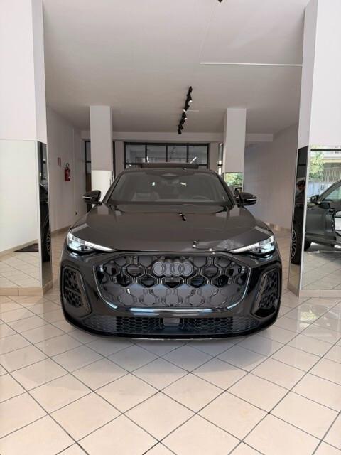 Audi Q5 SportBack TDI 150 kW MHEV+ S tronic quattro S-line Identity Black edition