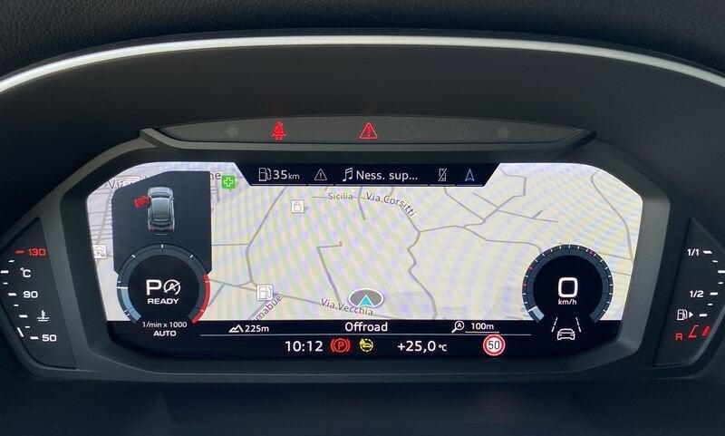 Audi Q3 SPB S line interno ed esterno 2.0 TDI 150CV S-Tronic 35