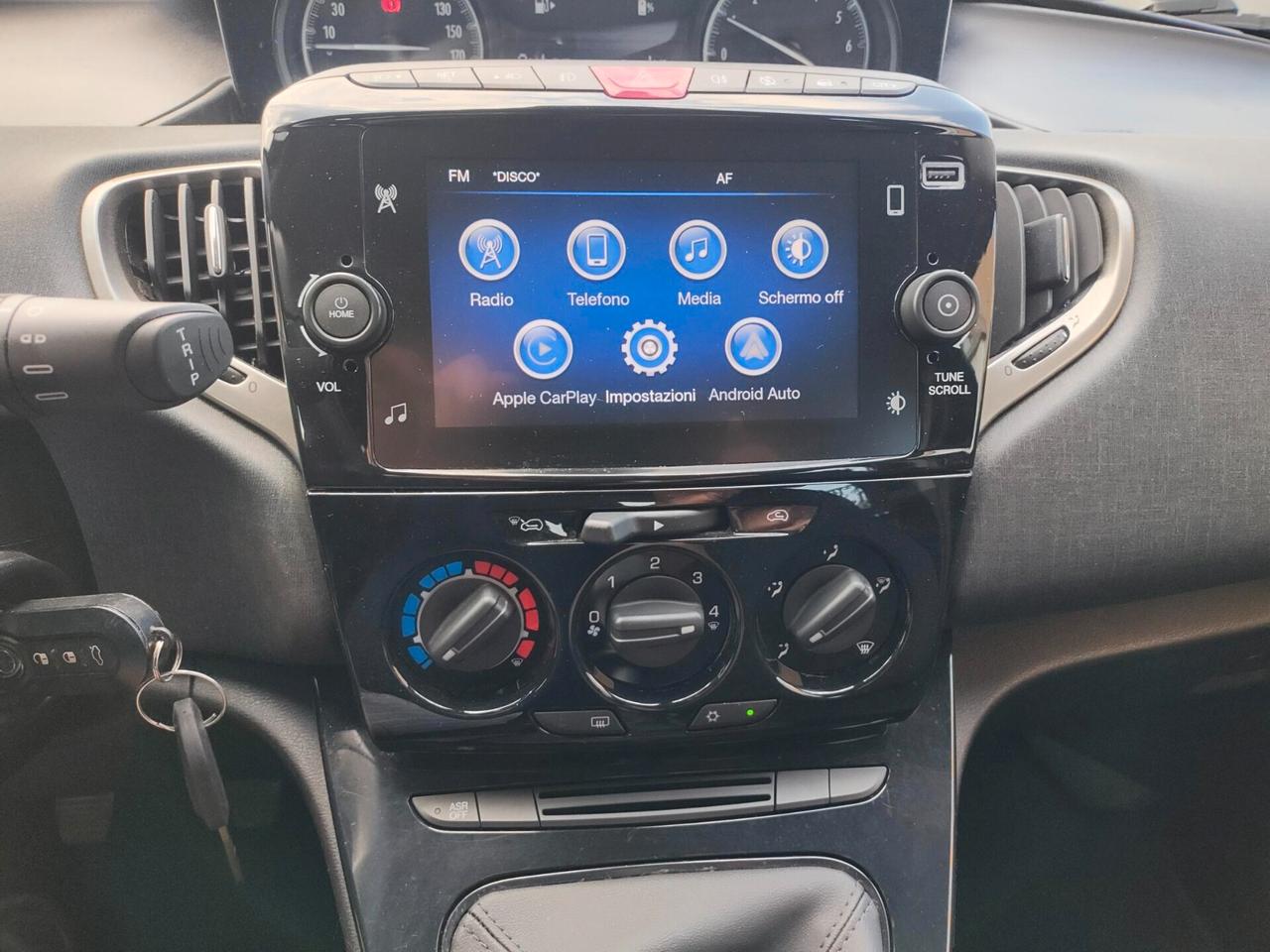 LANCIA YPSILON 1.0 HYBRID GOLD KM 22895 -2023