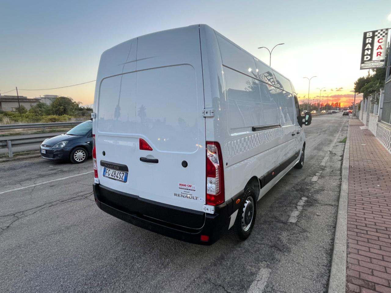 Renault Master Dci 145 cv L4 H3 Unipro 2017