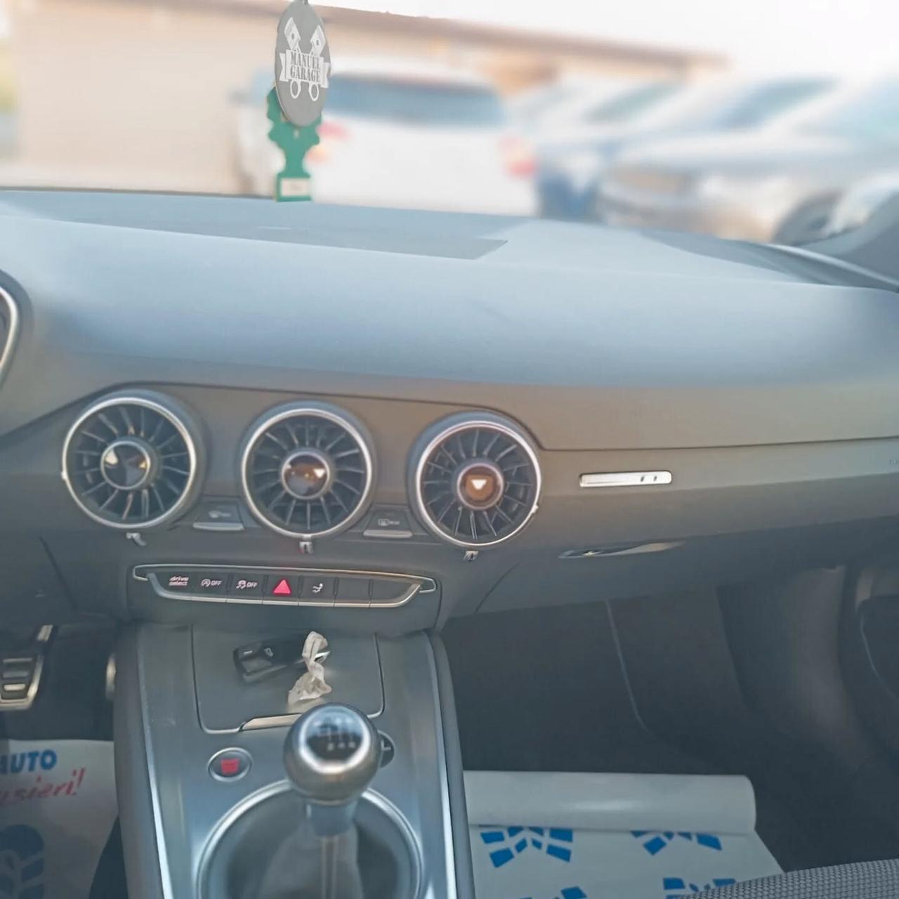 Audi TT SLINE MANUALE INTROVABILE