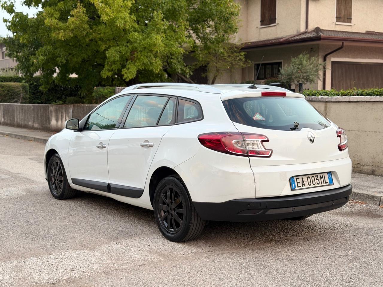 Renault Megane Mégane 1.5 dCi 110CV SporTour Confort