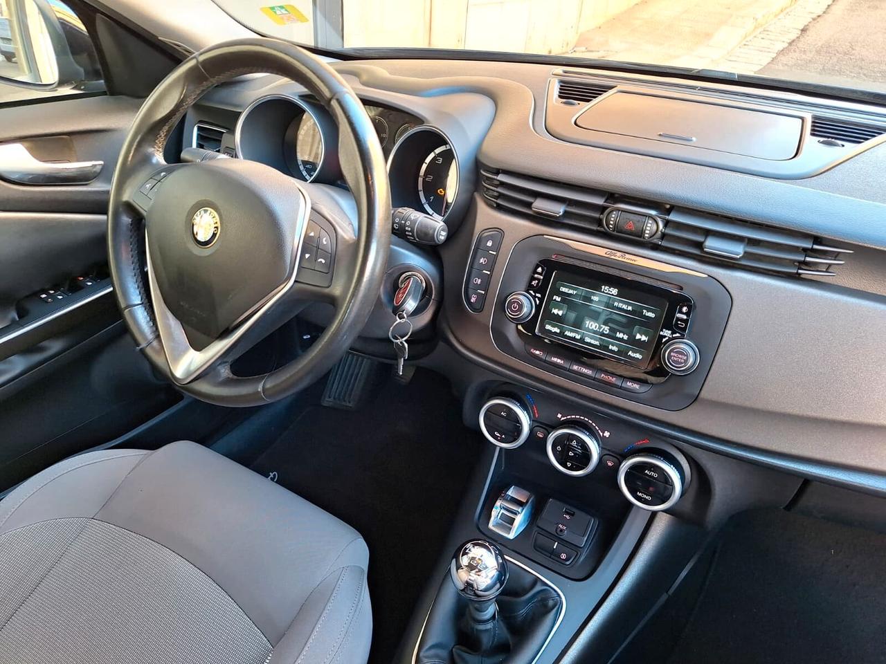 Alfa Romeo Giulietta 1.6 JTDm-2 105 CV Exclusive