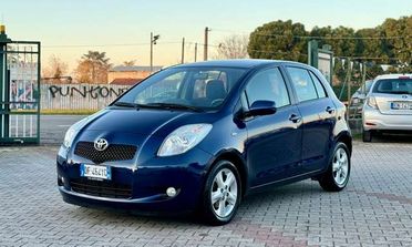 Toyota Yaris 5p 1.3 Sol m-mt AUTOMATICA