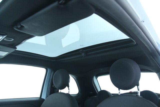 FIAT 500 1.0 Hybrid Tetto panoramico/Neopatentati/Uconnect
