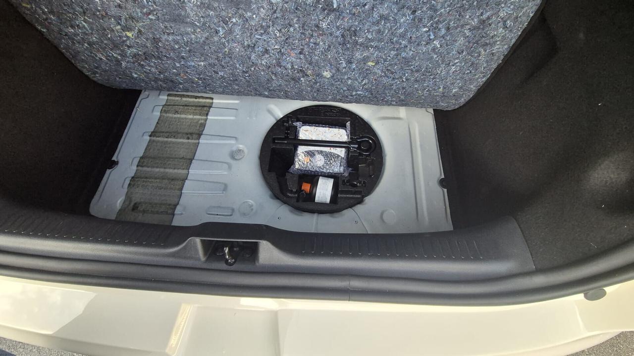 Renault Clio dCi 8V 75 CV Start&Stop 5 porte Energy Duel