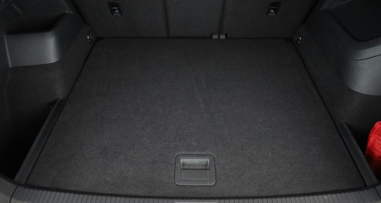 Volkswagen Tiguan 2.0TDi DSG R Line Navi Tetto Cerchi neri