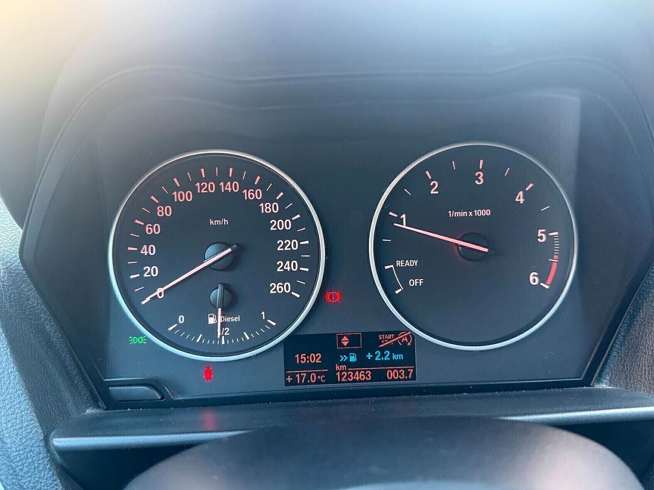 Bmw 116d 5p. Unique