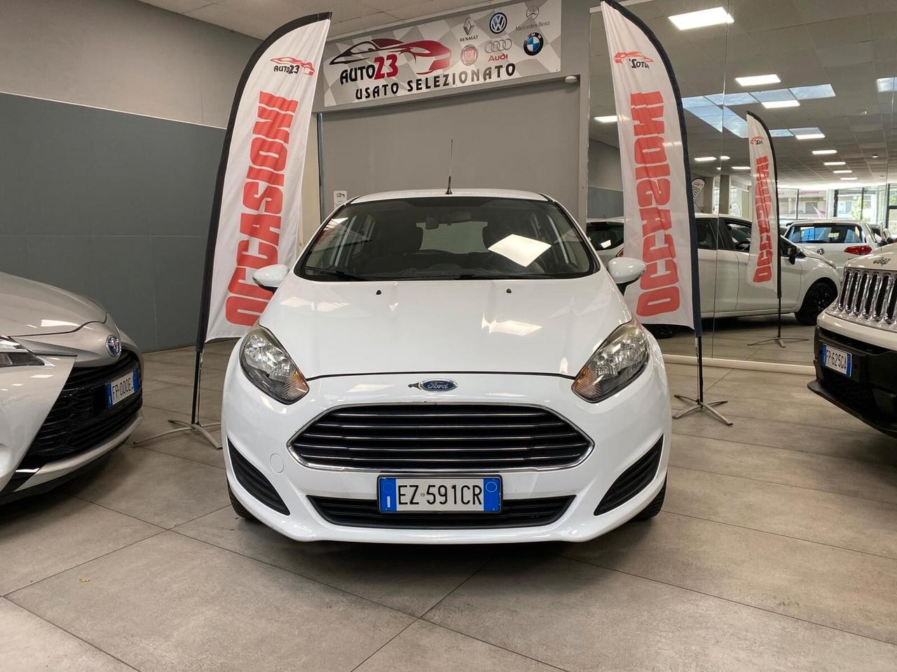 Ford Fiesta 1.2 60CV gpl 5 porte ok neopatentati
