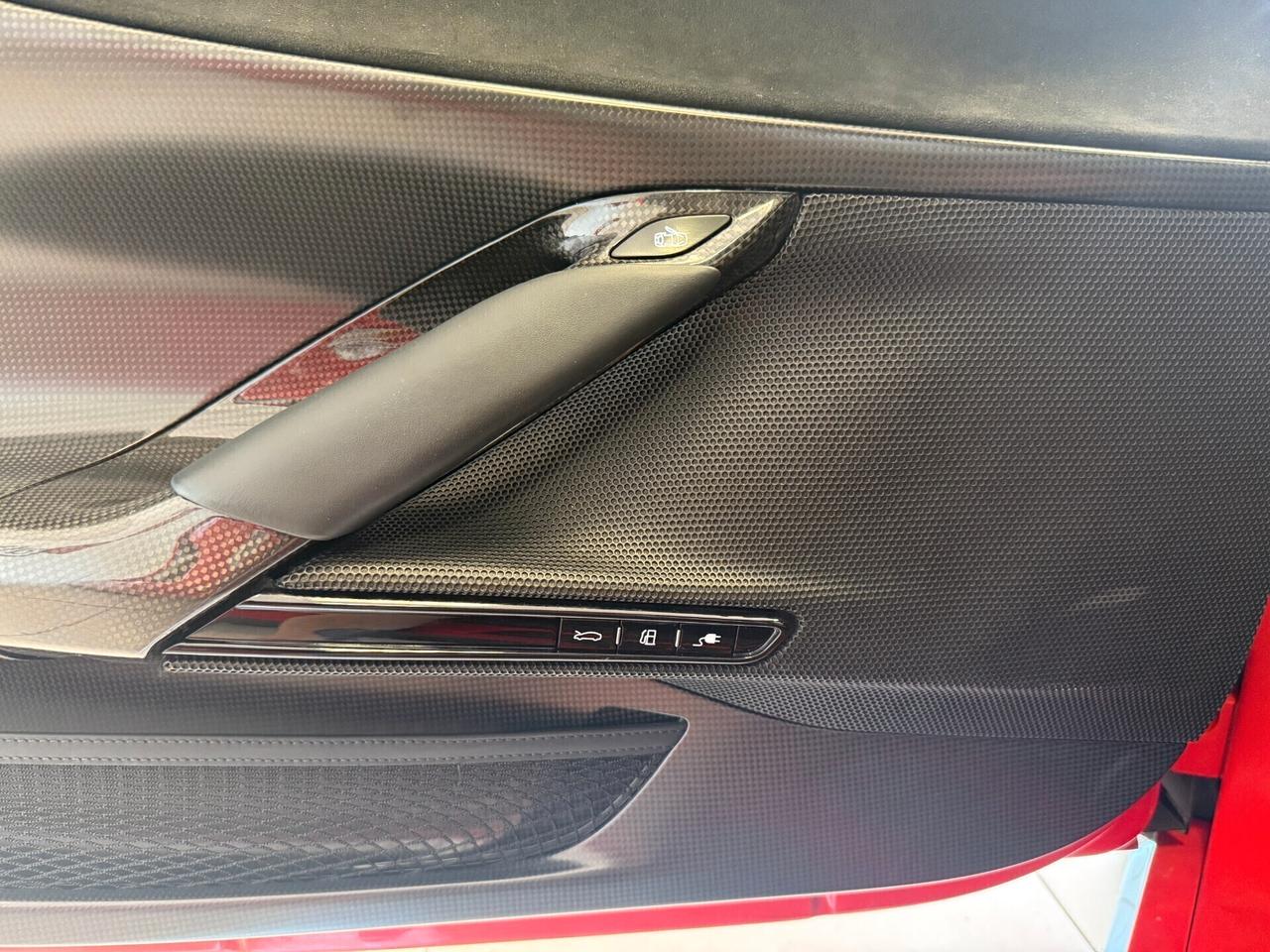 Ferrari SF90 Stradale ASSETTO FIORANO ESTESO