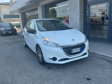 Peugeot 208 1.2 VTi 82 CV 5 porte Allure