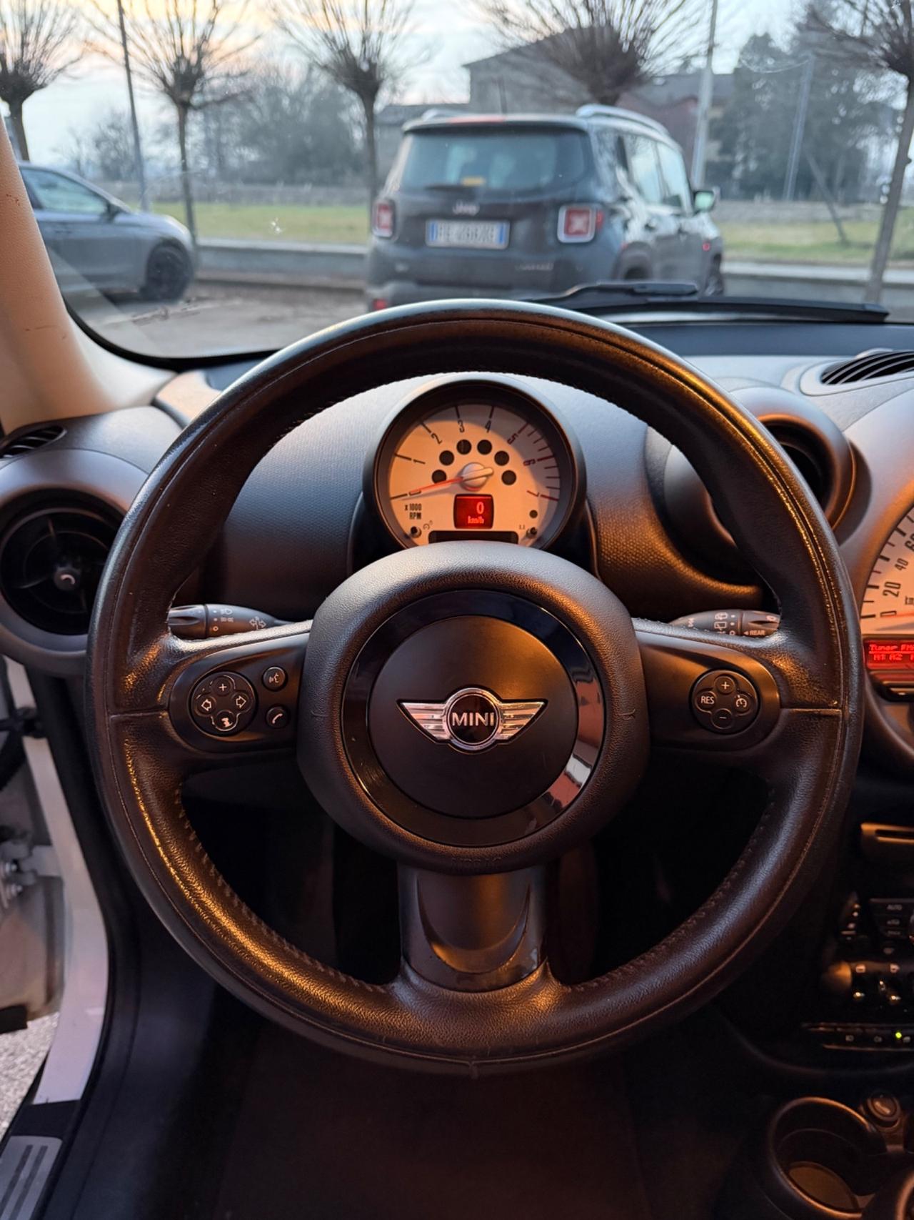 Mini Cooper Countryman 2.0 D Automatica