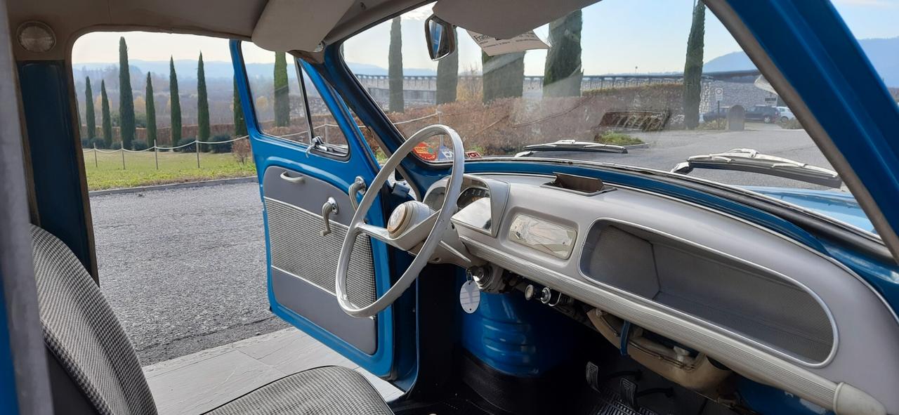 Alfa Romeo Dauphine 3 marce (R 1090)
