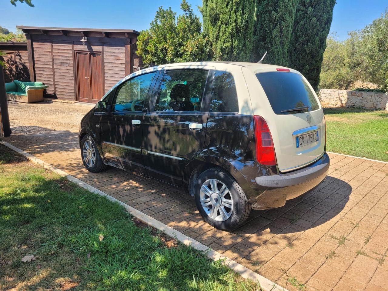 Lancia MUSA 1.9 Multijet Platino