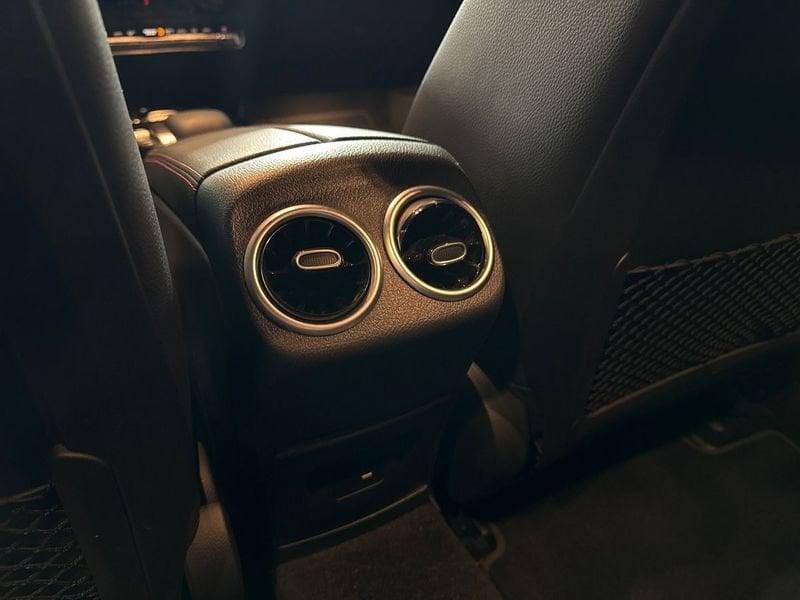 Mercedes-Benz CLA Shooting Brake 200 d Premium auto