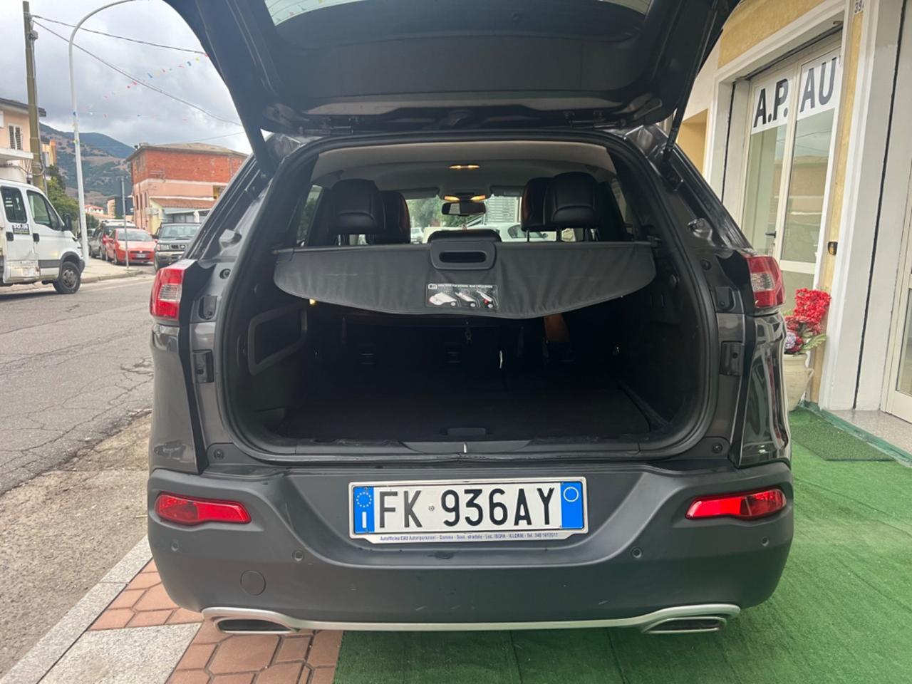 Jeep Cherokee 2.2 Mjt II 4WD Active Drive Overland