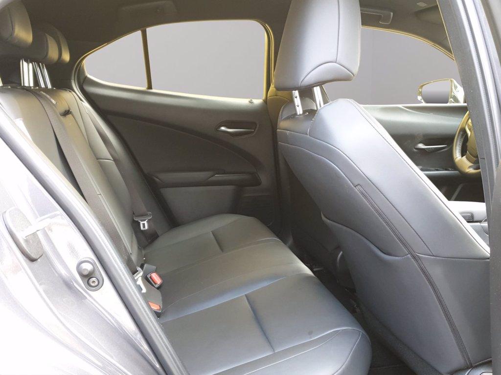 LEXUS Ux 250h 2.0 design 2wd cvt del 2022