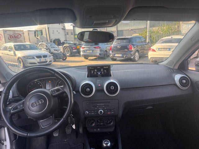 AUDI A1 1.2 TFSI S line edition