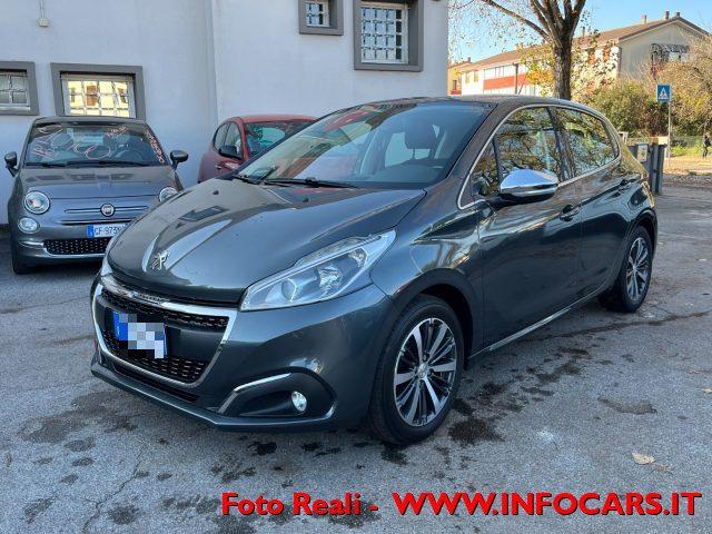 PEUGEOT 208 VTi PureTech 82 5 porte Allure NEOPATENTATI