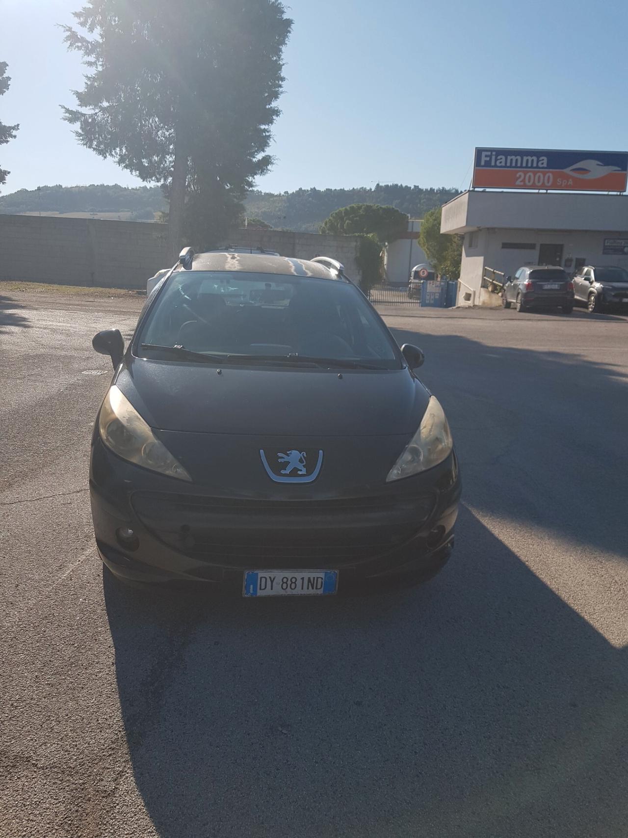 Peugeot 308 1.6 HDi 90Cv anno 2009