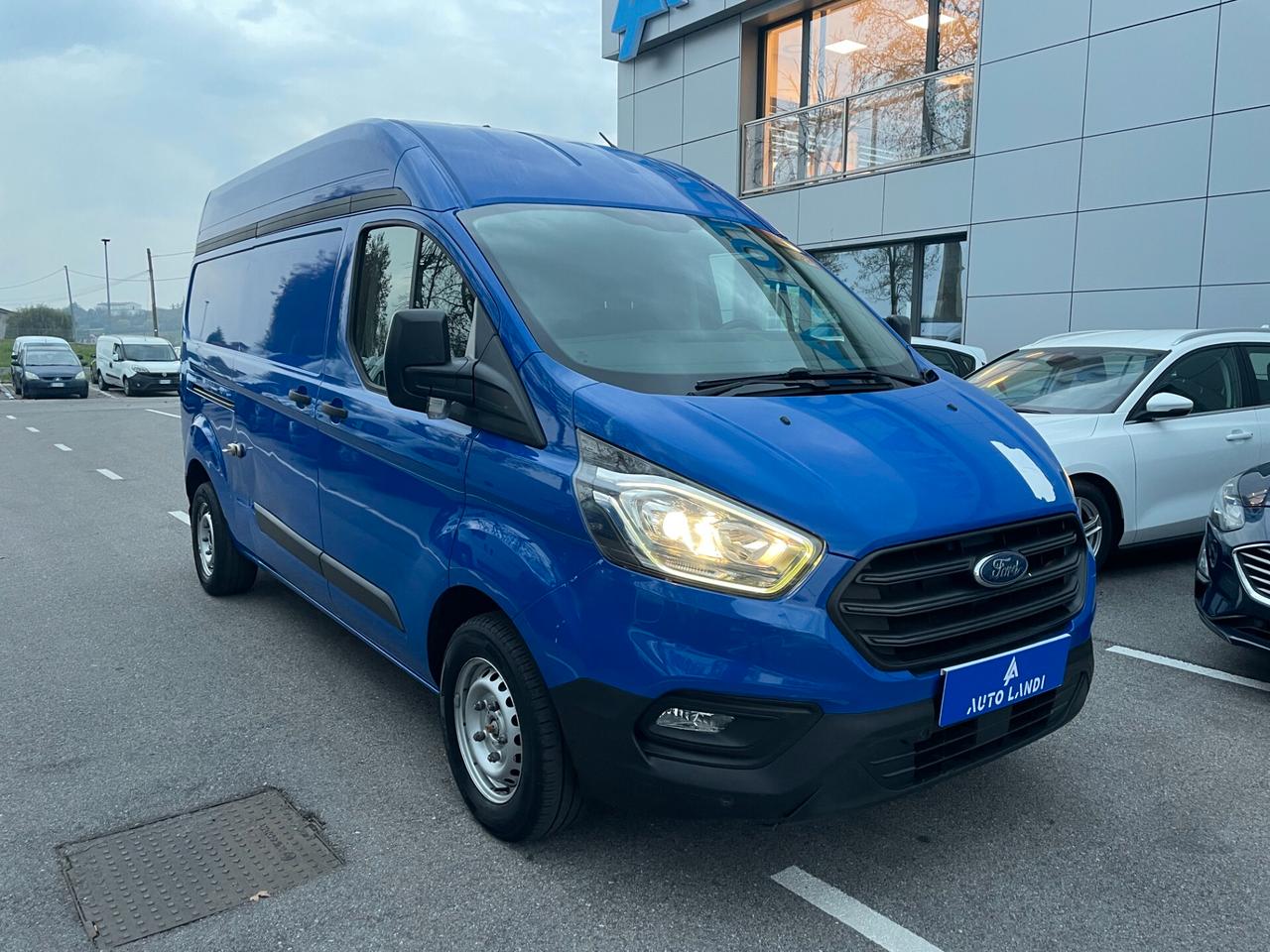Ford Transit Custom 300 .20 tdci MHEV 170cv Trend L2H1 E6.2