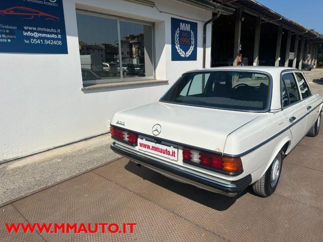 MERCEDES-BENZ 200 200 !!!!!!