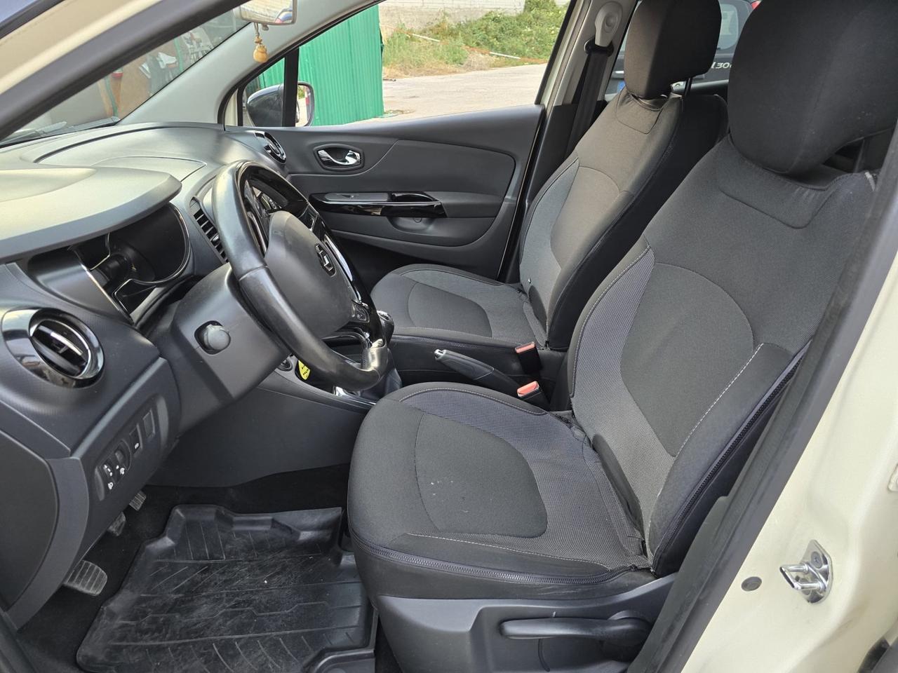 Renault Captur 1.5 dCi 8V 90 CV Start&Stop anno 2015